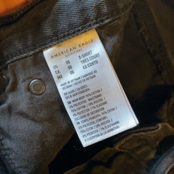 American eagle 90s boyfriend destroyed jeans - Picture 4 of 5